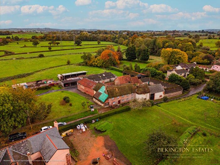 6 Bedroom Detached House For Sale In Sowton, Exeter, Devon, EX5