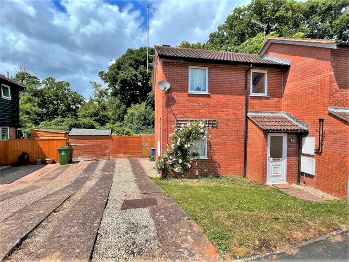 2 Bedroom End Of Terrace House To Rent In Dukes Crescent, Exmouth, EX8