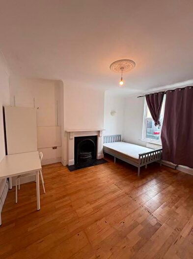 4 Bedroom Terraced House To Rent In South Street, Bristol, BS3