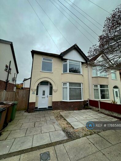 3 Bedroom Semi-Detached House To Rent In Rosebery Avenue, Liverpool, L22