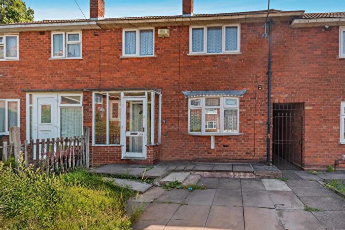 3 Bedroom Terraced House For Sale In Lichfield Street, Tipton, DY4