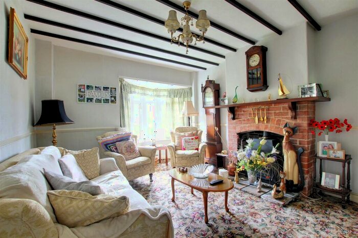 2 Bedroom Semi-Detached House For Sale In Alexandra Road, Mablethorpe, LN12