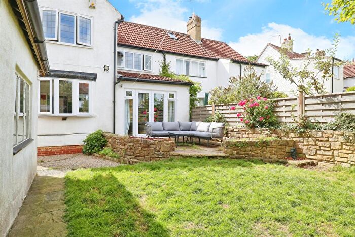 3 Bedroom Semi-Detached House For Sale In Parkland Crescent, Leeds, LS6