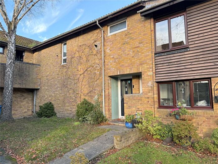 3 Bedroom Terraced House For Sale In Inchwood, Bracknell, Berkshire, RG12