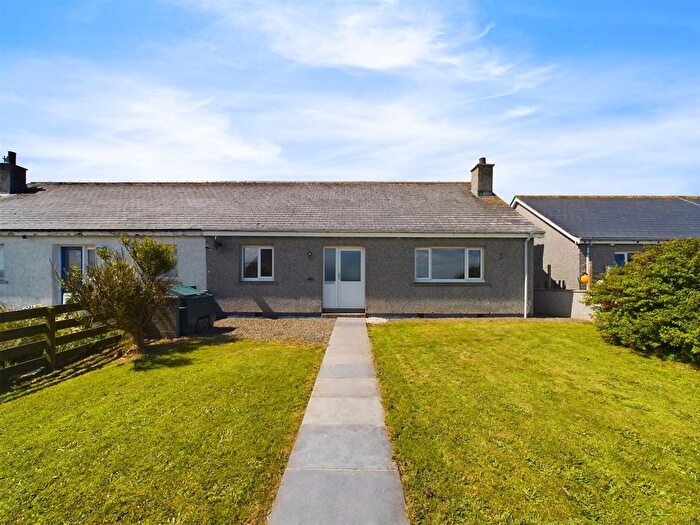 3 Bedroom Semi-Detached Bungalow For Sale In Burnside, Flotta, Orkney, KW16