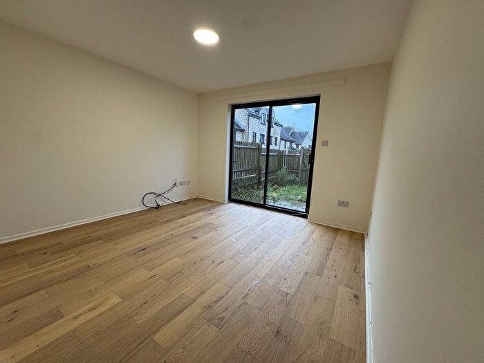 1 Bedroom Flat To Rent In Hanstone Close, Gloucestershire, GL7