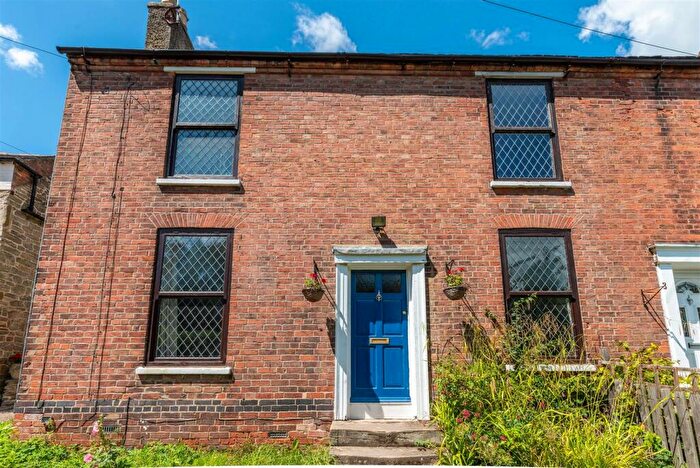 3 Bedroom Semi-Detached House To Rent In Bondgate, Castle Donington, Derby, DE74