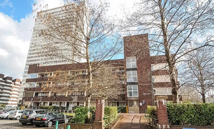 1 Bedroom Flat For Sale In Flat Gransden House, London, SE8