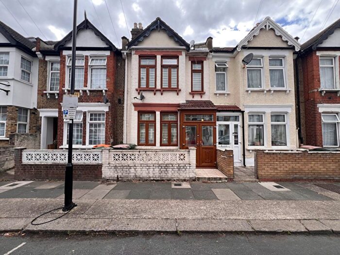 4 Bedroom Terraced House For Sale In Walpole Road, London, E6