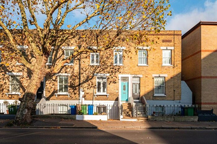 5 Bedroom Terraced House To Rent In Southwark Park Road, Bermondsey, London, SE16