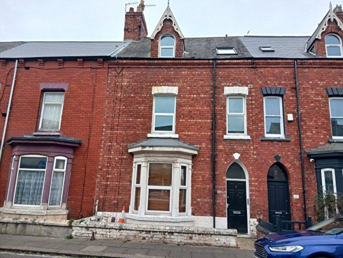 3 Bedroom Block Of Flats For Sale In Windsor Street, Hartlepool, Cleveland, TS26