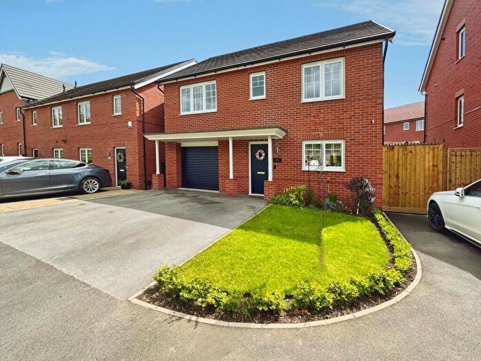 4 Bedroom Detached House For Sale In Marble Drive, Newhall, Swadlincote, Derbyshire, DE11