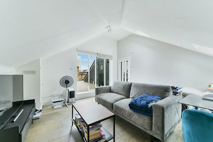 1 Bedroom Apartment To Rent In Tabernacle Street London, EC2A