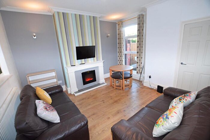 4 Bedroom Terraced House To Rent In Etwall Street, Derby, City Centre, DE22