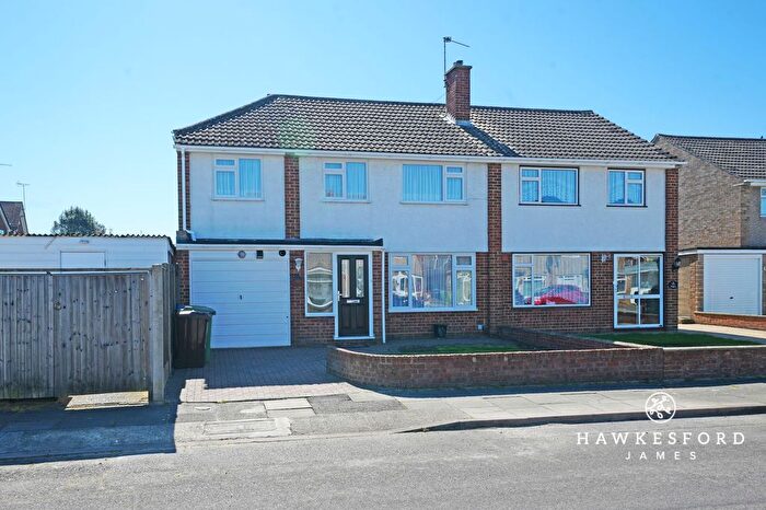 4 Bedroom Semi Detached House For Sale In Perth Gardens, Sittingbourne, ME10