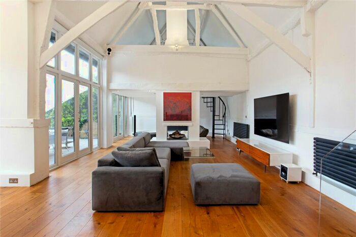 5 Bedroom Detached House To Rent In Watton Road, Datchworth, Knebworth, Hertfordshire, SG3