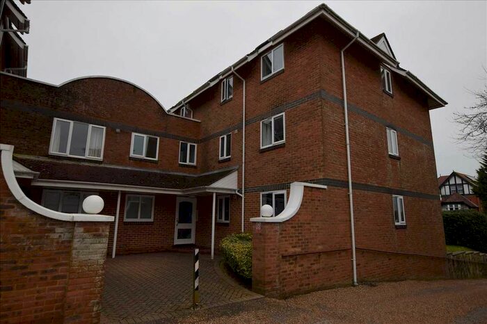 2 Bedroom Flat To Rent In The Maples, Hastings Road, Bexhill, TN40