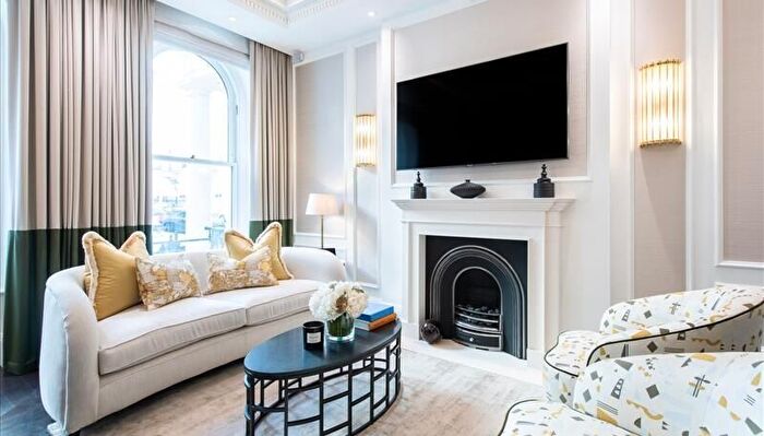 2 Bedroom Flat To Rent In Prince Of Wales Terrace, London, W8