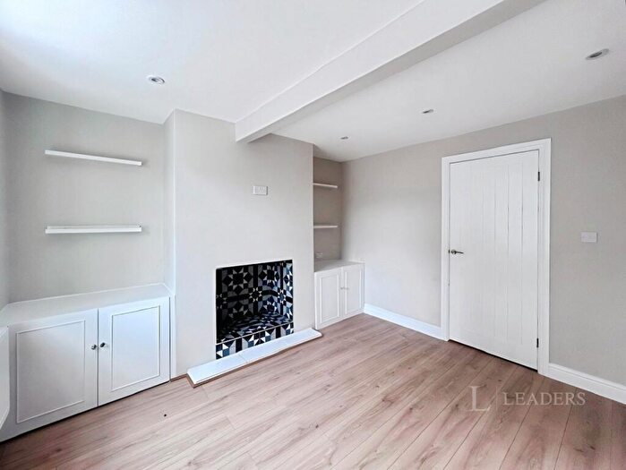 2 Bedroom Terraced House To Rent In Hanbury Road, Stoke Heath, Bromsgrove, B60