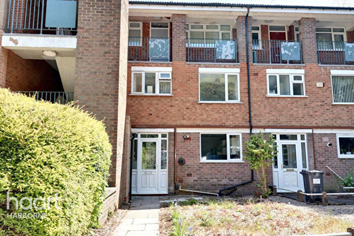 3 Bedroom Maisonette For Sale In Marsland Close, Edgbaston, B17