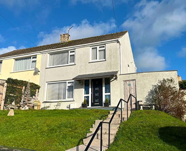 3 Bedroom Semi-Detached House For Sale In Heather Close, Newton Abbot, TQ12