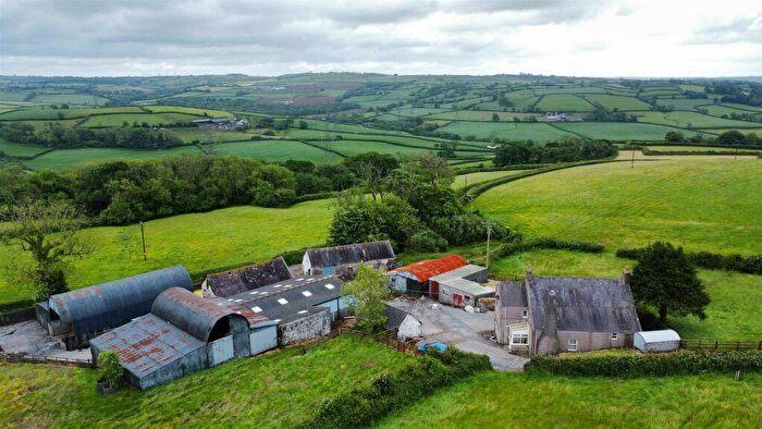 Property For Sale In Llandyfaelog, Kidwelly, SA17