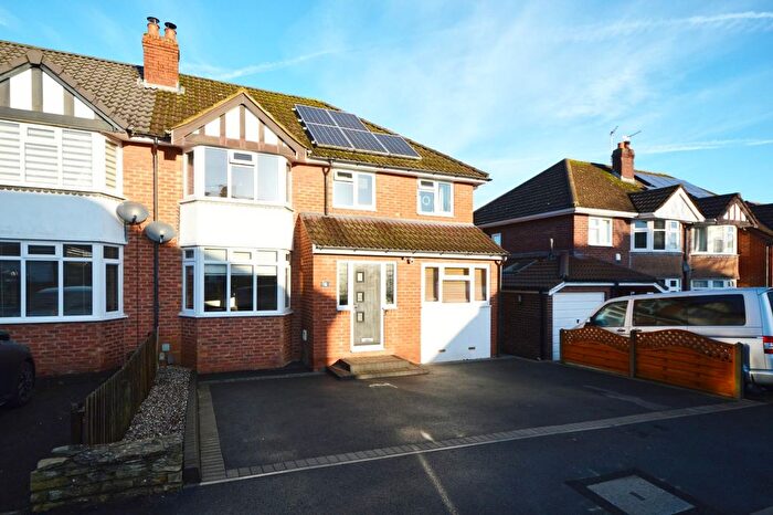 4 Bedroom Semi-Detached House For Sale In Chelmer Grove, Keynsham, Bristol, BS31