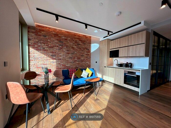 1 Bedroom Flat To Rent In Unit Hewett Road, London, EC2A