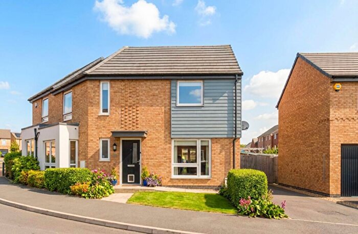 3 Bedroom Semi Detached House For Sale In Horsley Lane, Gedling, Nottingham, NG4