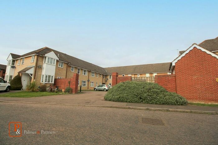 1 Bedroom Maisonette To Rent In Hanbury Gardens, Colchester, Essex, CO4