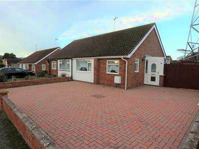 2 Bedroom Semi-Detached Bungalow To Rent In Hastings Close, Polegate, BN26