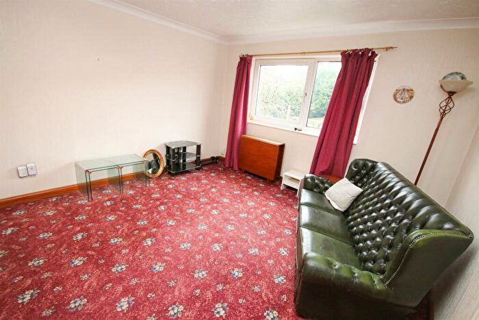 2 Bedroom Flat For Sale In Greenside Court, Monton Road, Monton, M30