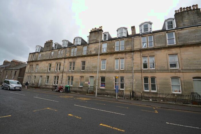 2 Bedroom Flat To Rent In Perth Road, West End, Dundee, DD2