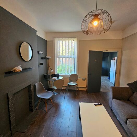 5 Bedroom Terraced House To Rent In St. Anns Road, Coventry, CV2