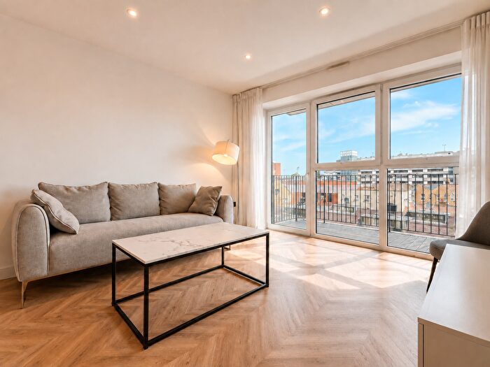1 Bedroom Apartment To Rent In Canning House, Heritage Walk, Kingston Upon Thames, KT1