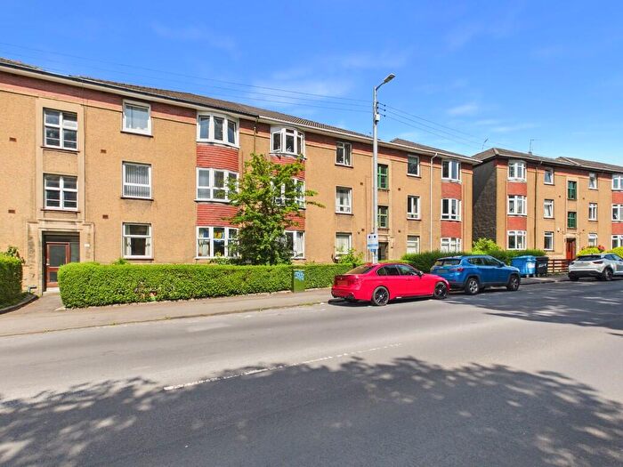 2 Bedroom Flat To Rent In Dorchester Avenue, Glasgow, G12
