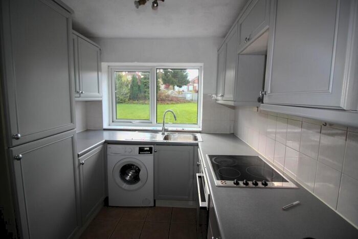 2 Bedroom Flat To Rent In Hillside Road, Great Barr, Birmingham, B43