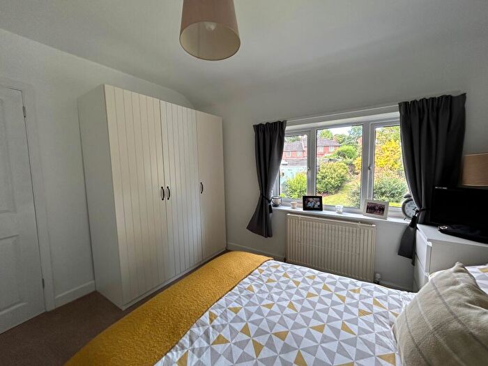 2 Bedroom End Of Terrace House To Rent In Troughbrook Road, Hollingwood, Chesterfield, S43