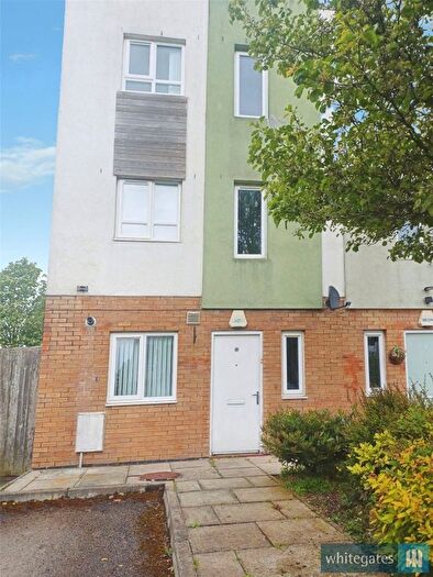 4 Bedroom End Of Terrace House To Rent In Hawthorne Drive, Liverpool, Merseyside, L33