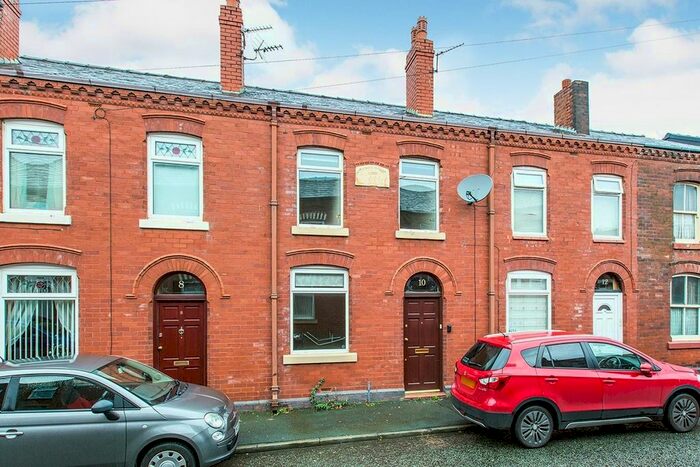 3 Bedroom Terraced House To Rent In Upper St. Stephen Street, Wigan, Lancashire, WN6