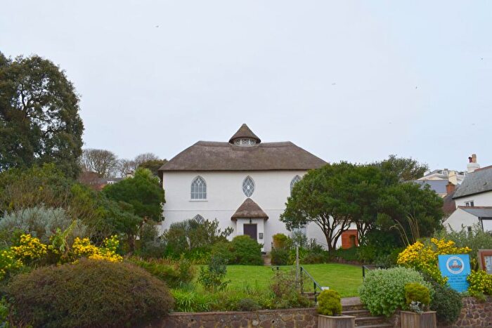 2 Bedroom Apartment To Rent In Fore Street Hill, Budleigh Salterton, EX9