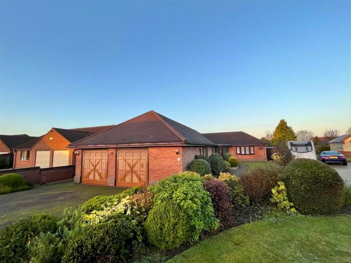 3 Bedroom Detached Bungalow To Rent In Ruby Gardens, Kirkby In Ashfield, NG17