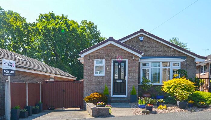 3 Bedroom Detached Bungalow For Sale In Fern Way, Eckington, Sheffield, S21