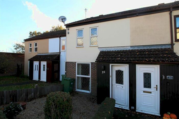 2 Bedroom Terraced House To Rent In Inglewood Gardens, St. Leonards-On-Sea TN38
