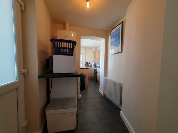 3 Bedroom Terraced House For Sale In Wood Lane, West Bromwich, B70