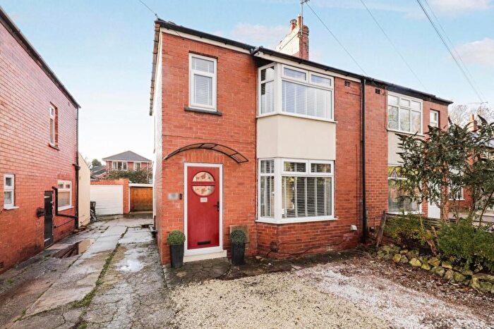 3 Bedroom Semi Detached House For Sale In Halfpenny Lane, Knaresborough, HG5