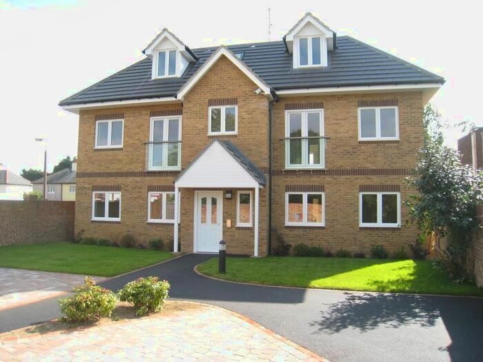 2 Bedroom Flat To Rent In Peregrine Road, Sunbury-On-Thames, Surrey, TW16