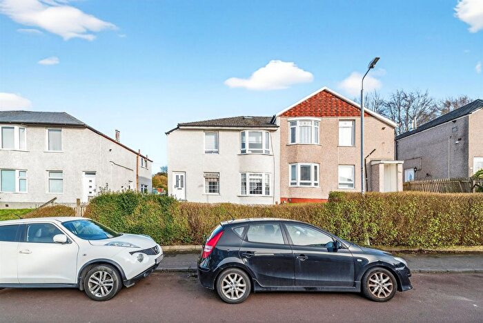 3 Bedroom Flat For Sale In Ardmay Crescent, Glasgow, G44