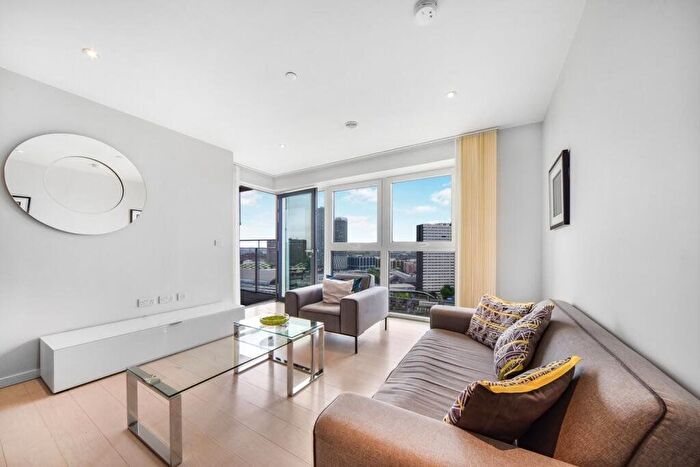 1 Bedroom Flat For Sale In Lantana Heights, Glasshouse Gardens, Stratford, London, E20