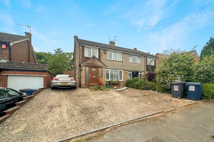 3 Bedroom House To Rent In Hughenden Avenue, High Wycombe, HP13